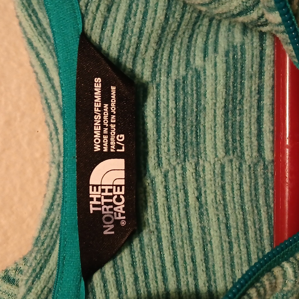 Women's North Face green striped jacket - Picture 2 of 4